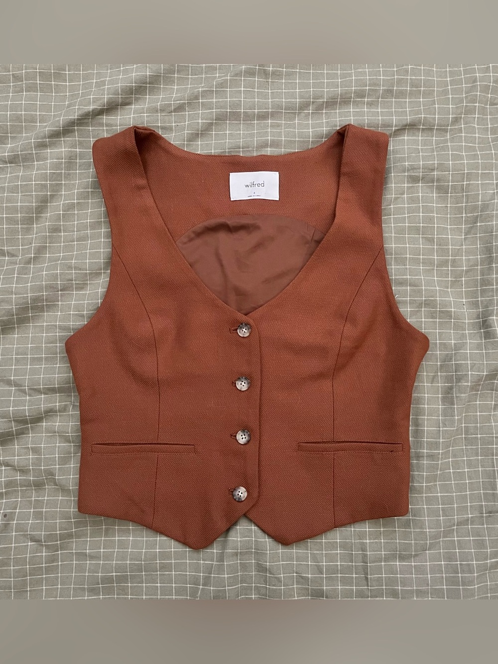 Wilfred Desire vest Saville 4